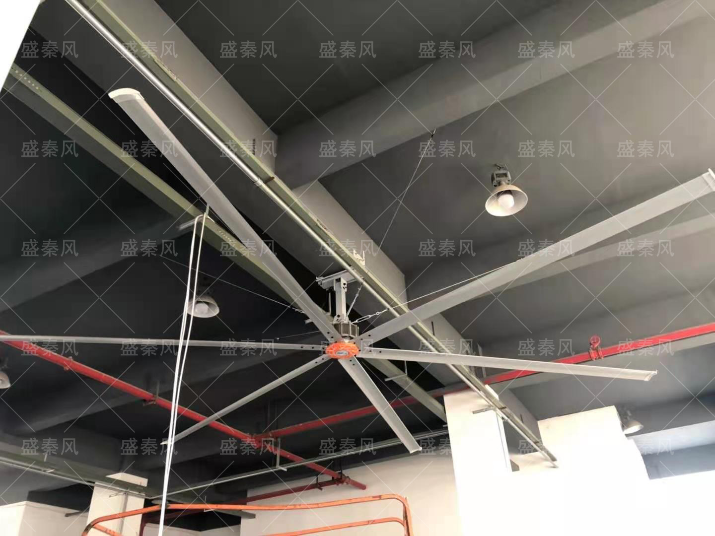 盛秦風教你如何挑選廠房車間通風降溫的工業(yè)大吊扇？